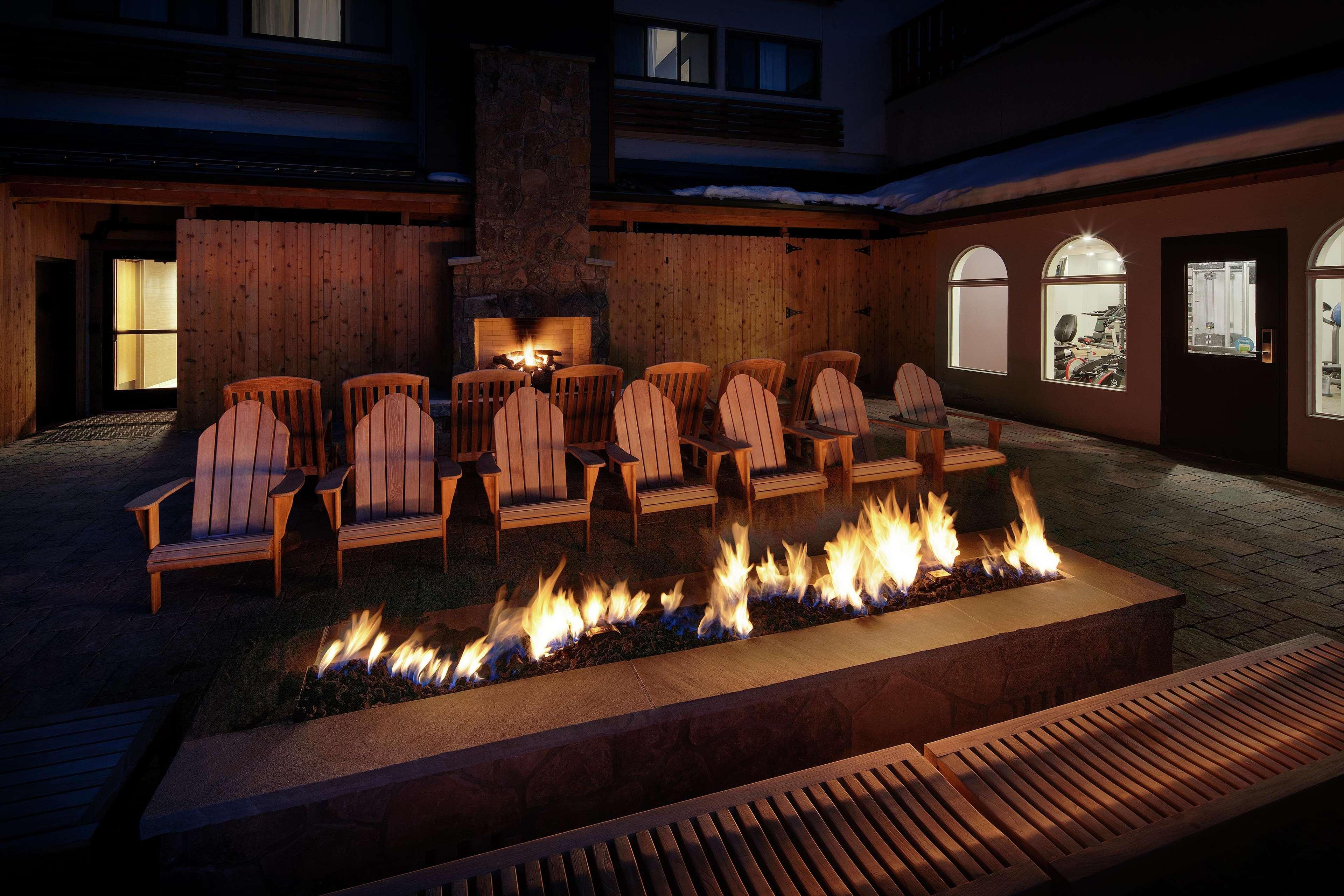 Отель Highline Vail - A Doubletree By Hilton Экстерьер фото