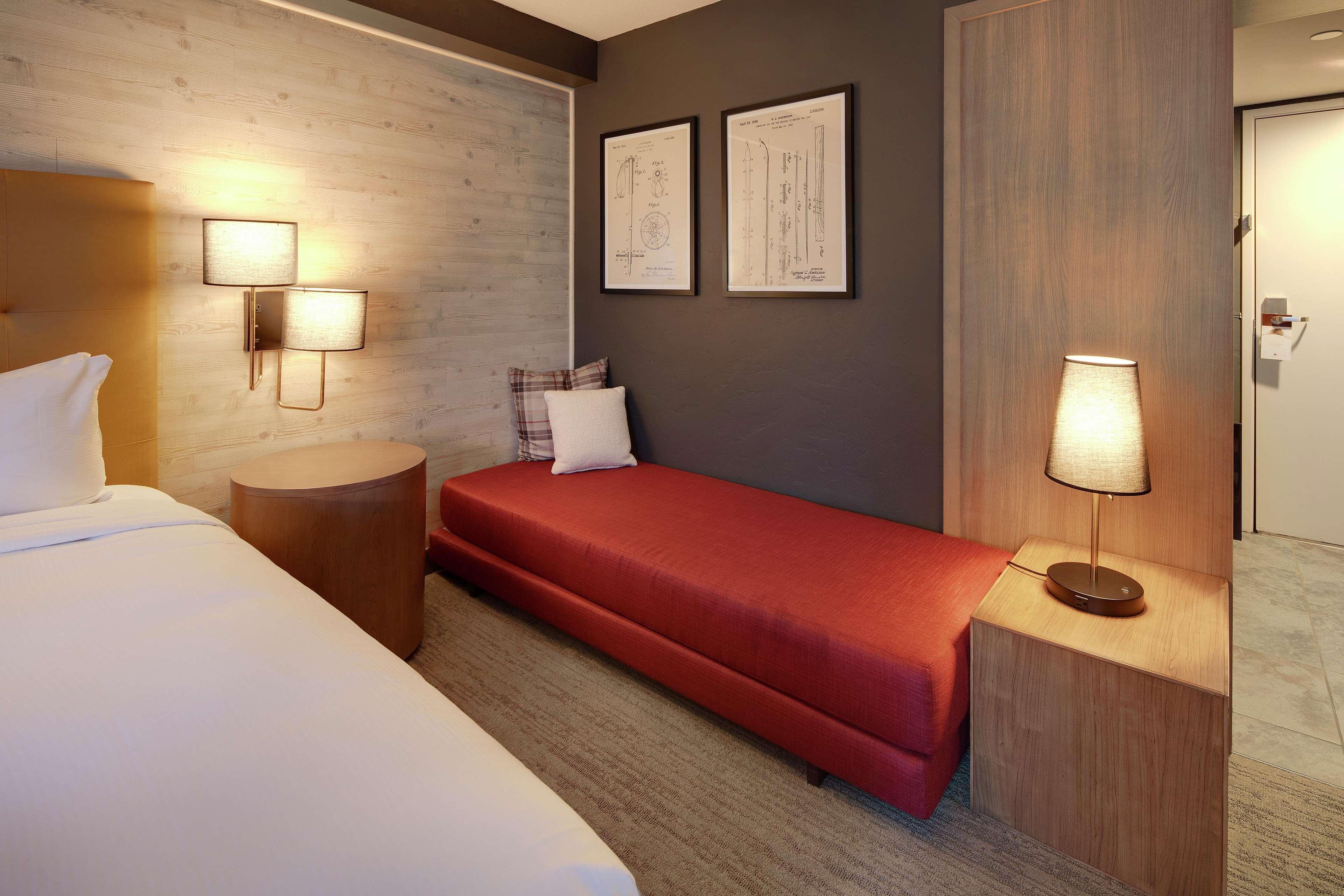 Отель Highline Vail - A Doubletree By Hilton Экстерьер фото