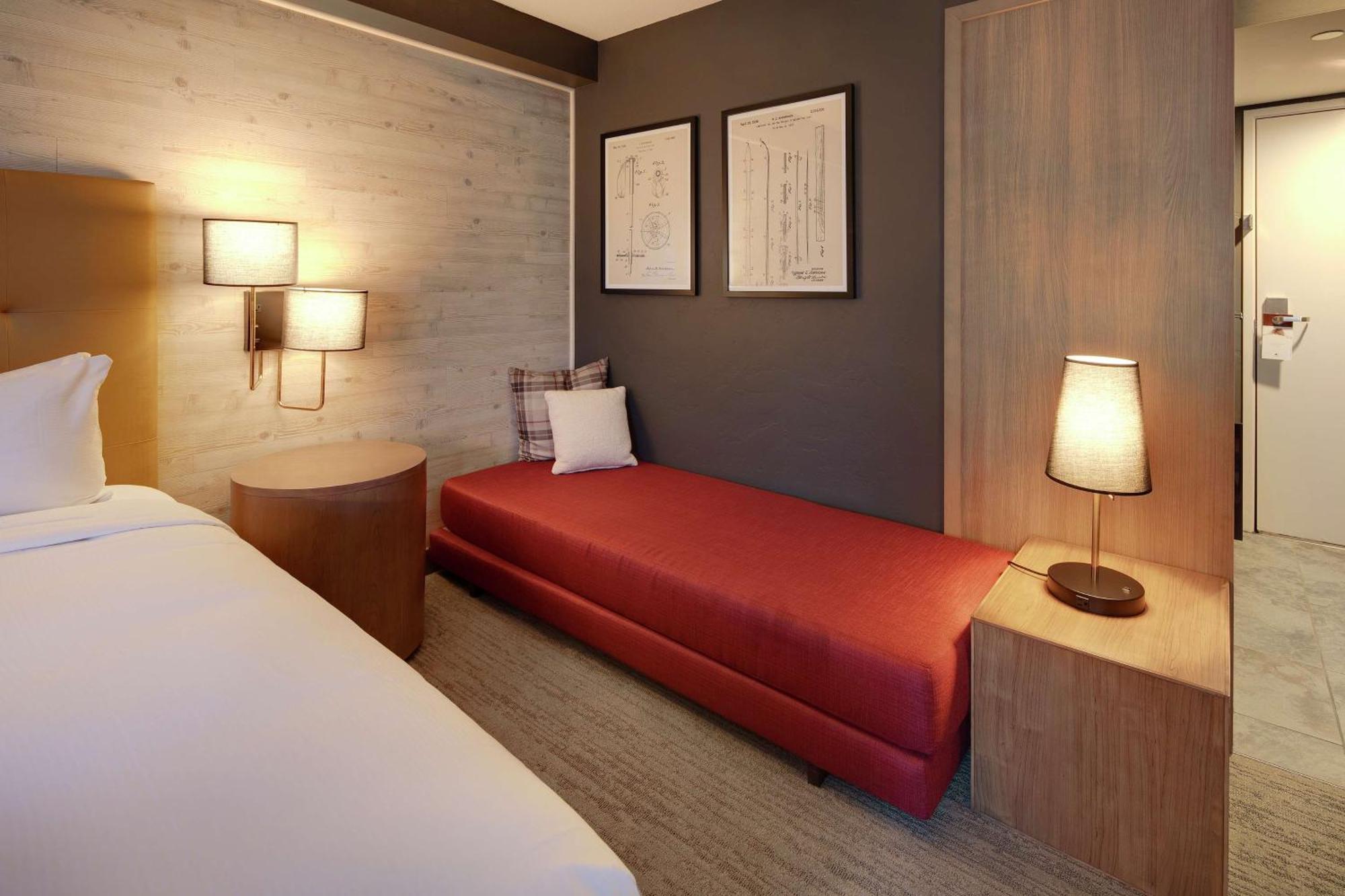Отель Highline Vail - A Doubletree By Hilton Экстерьер фото