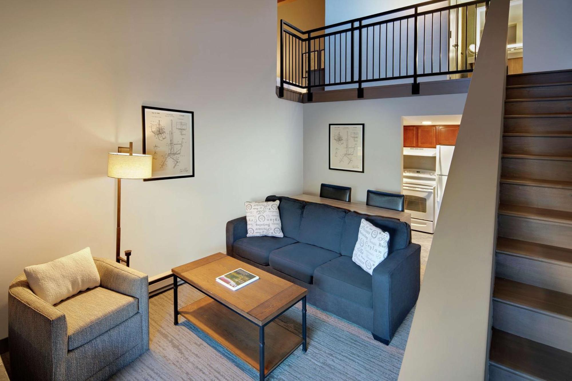 Отель Highline Vail - A Doubletree By Hilton Экстерьер фото