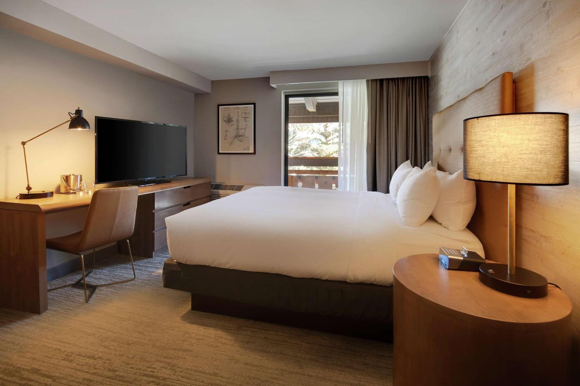 Отель Highline Vail - A Doubletree By Hilton Экстерьер фото